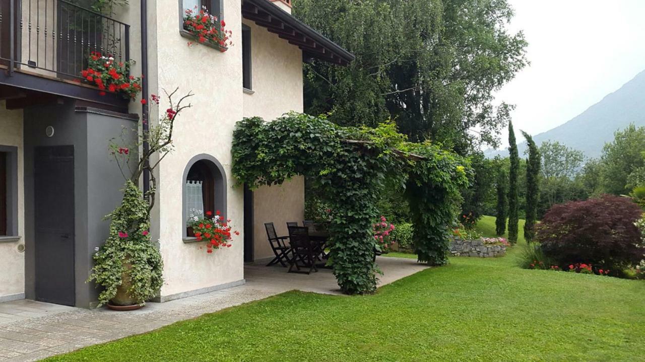 Casa Vacanze Il Noce Sovere Екстер'єр фото