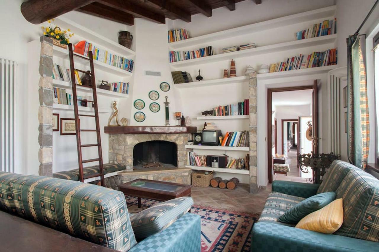 Casa Vacanze Il Noce Sovere Екстер'єр фото
