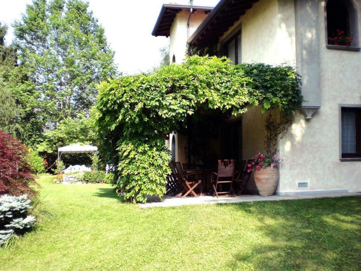 Casa Vacanze Il Noce Sovere Екстер'єр фото